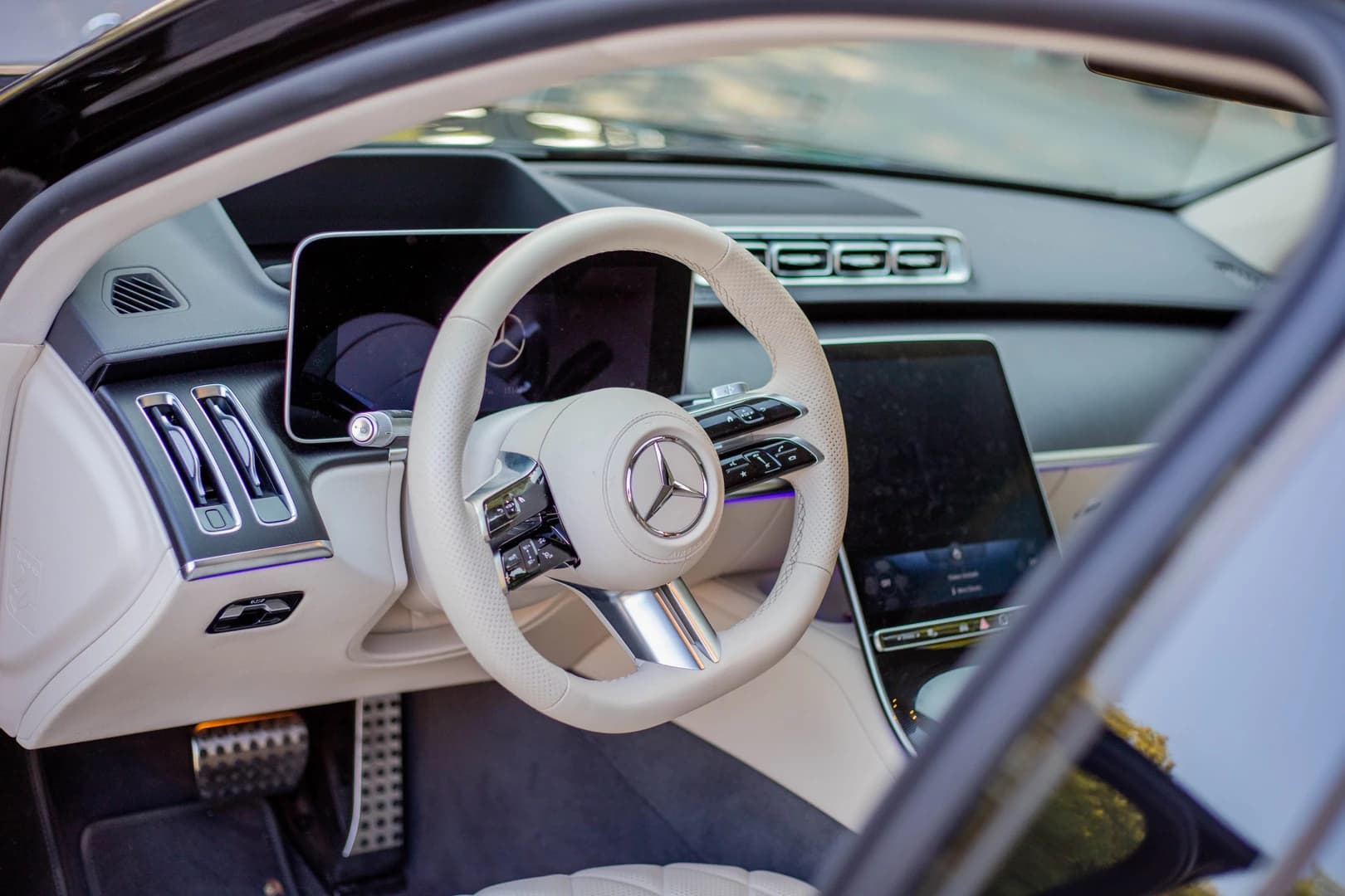 Image of a Mercedes S350