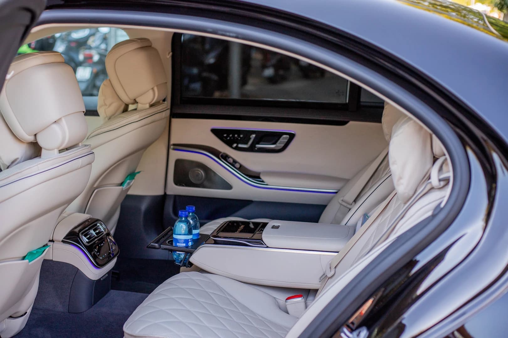 Image of a Mercedes S350